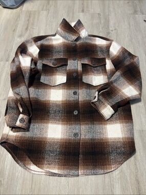 Denver Hayes Women's Brown Plaid Button-Down Shacket